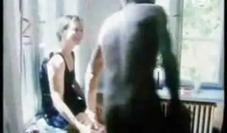 Nhảy video xex nhat ban múa trong một cabin