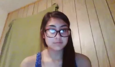 Cô gái, đám cưới trong Tình porno nhat ban