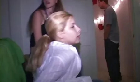 Các người yêu mới thuyết video sex hay nhat phục một người phụ nữ của luân với con gái của cô