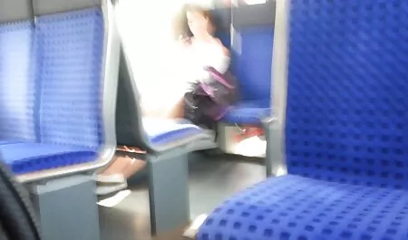 Đẹp thợ tóc trên video sex nhật bản chiếc ghế dài với người yêu của mình