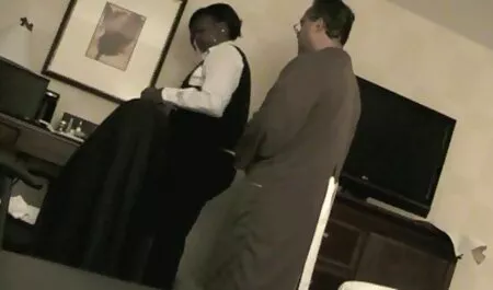 Chân dài đẹp phấn xnxx me con nhat ban đấu tại diễn xuất