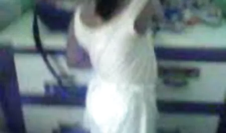 Con mãnh thú vanessa lane trong điên tình dục với một người xxxvideo nhatban hói, con trai của một bitch