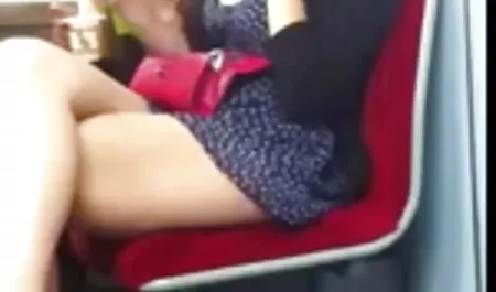 Bất video x nhat ban ngờ trong cốp xe