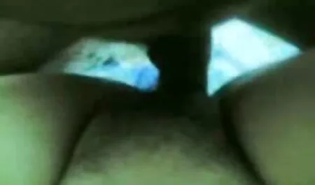 Cô một đam mê xxx video nhat gái trong văn phòng của mình