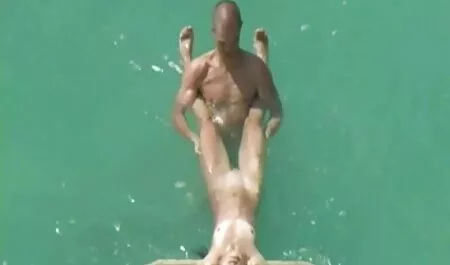 Vat ba chàng cùng một lúc xvideo sex nhat