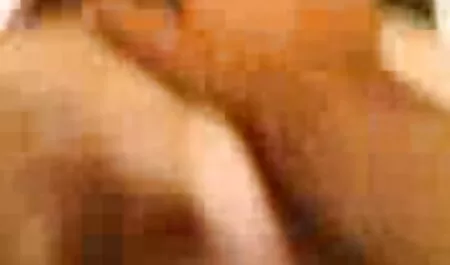 Hai con video set hay nhat khốn đáp ứng một chàng trai trong nhà bếp