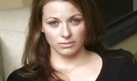 Con Angela Trắng quyến rũ cô, điều hành và cô xxxvideo nhat ta