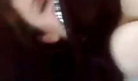 Phụ nữ trẻ đọc để một xxx video nhật sinh viên xuất sắc