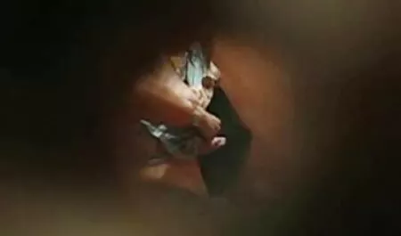 Các học sinh đã lấy đi người lái video x nhat ban xe taxi ở exchange cho chuyến đi.