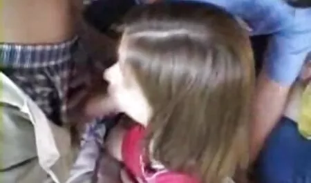 Khách hàng của một người Mỹ video sexy nhat ban gốc Phi nhân Tự ngủ với anh ta