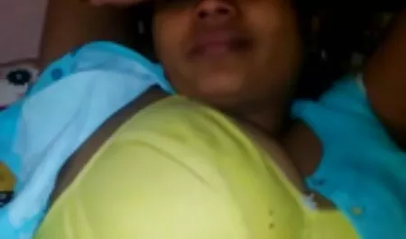 Cô gái tóc vàng cho mình để xnxx gái nhật các chàng trai