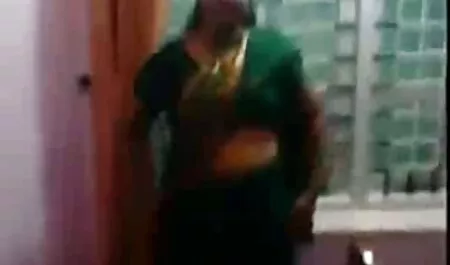 Babe trên ghế sofa videos set nhat ban