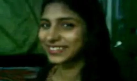 Thiếu xnxx nhat ban có quan hệ tình dục trước máy quay