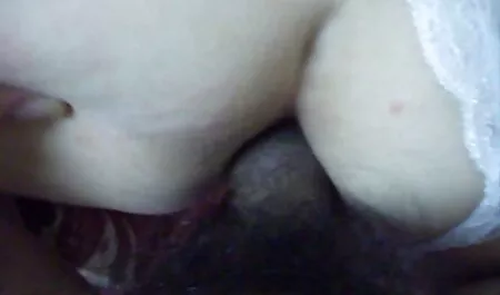 Busty máu DAO trên xnxx nhat thu dam bãi cỏ