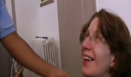 Lãng sex nhật xnxx mạn để kết thúc một phòng ngủ đêm với Harper