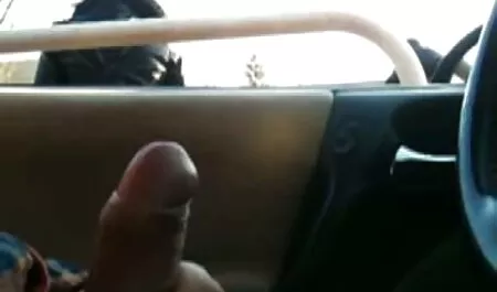 Các người đàn ông thích tình dục với hai cô gái ở trên giường của video dit nhau nhat ban mình